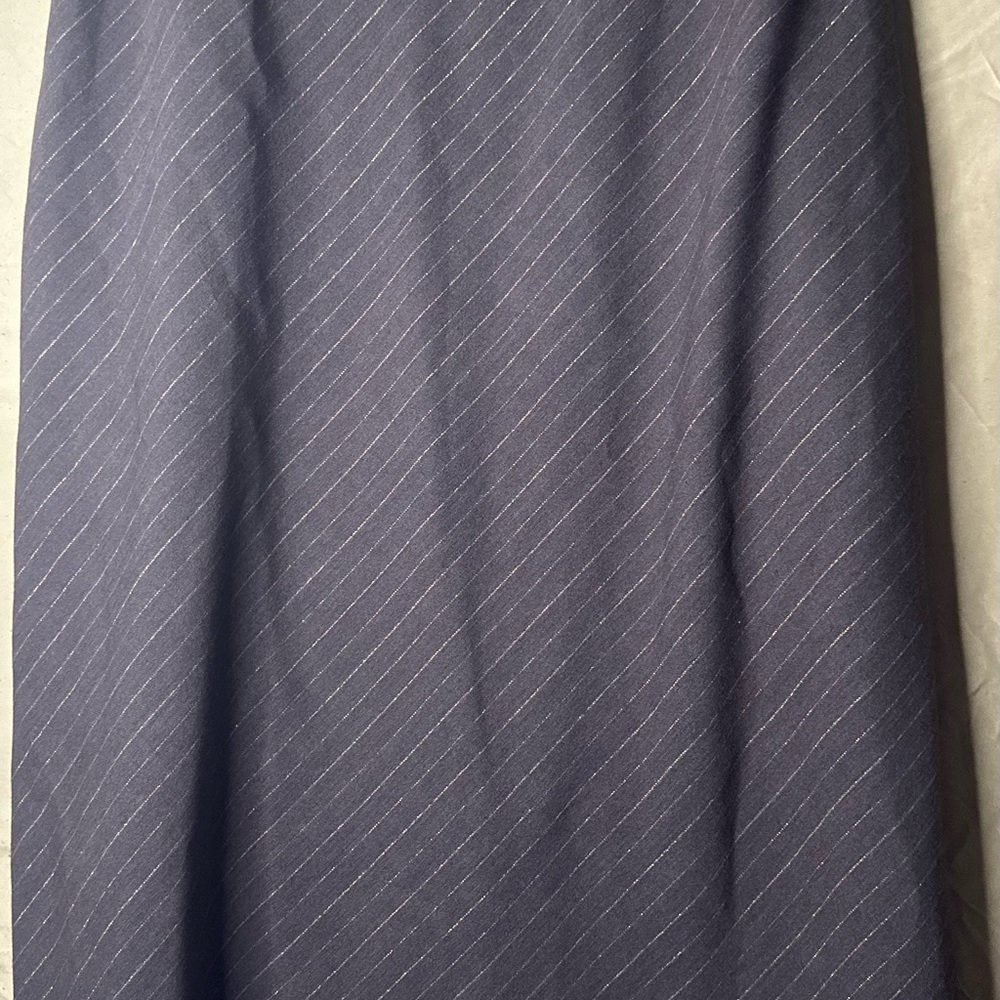 Covington Women's Gray Pinstripe Pencil Skirt